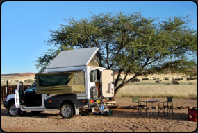 Unser Bushcamper auf dem Campingplatz des Tsondab Valley
