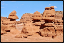 Pilzähnliche Sandsteinfiguren