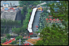 Blick vom Qinyan Tower auf das Qingming water releasing festival