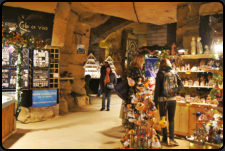 Der Weihnachtsmarkt in den Mergelhöhlen unter der Ruine Valkenburg