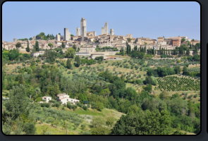 Blick von Süden auf San Gimignano