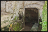 Eingang zu einer Höhlenwohnungen in Sasso Caveoso
