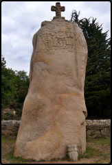 Menhir von Saint-Uzec
