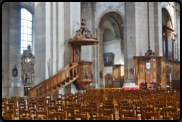 Kanzel in der Kathedrale Notre-Dame-de-l'Annonciation