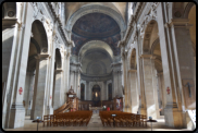 Mittelschiff der Kathedrale Notre-Dame-de-l'Annonciation