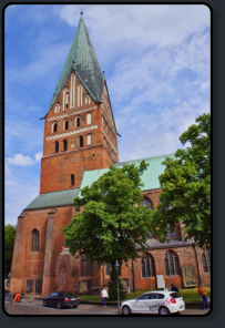 Kirchturm der St. Johannis Kirche
