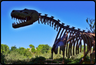 Eisernes Skelett eines Dinosauriers