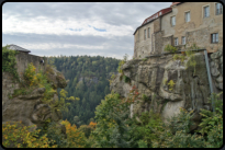Blick vom Vorhof auf die Burg Hohnstein