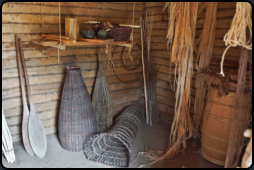 Gertschaften eines Fischers im Museumsdorf Haithabu