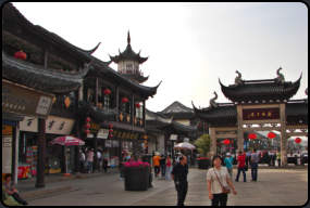 Eingangstor zur Wasserstadt Zhouzhuang