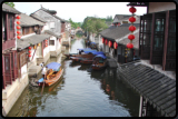 Blick auf einen der Kanäle in Zhouzhuang