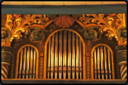 Geschnitztes Orgelprospekt